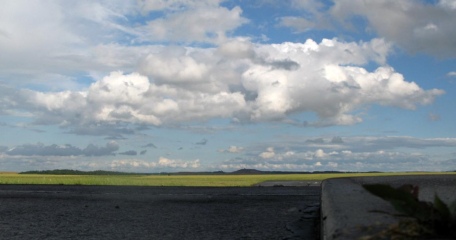 Wolken Flugplatz Gera