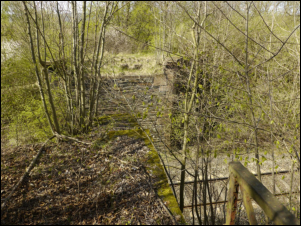 Bahnhof Neunhofen Brücke