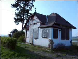 Bahnhof Traun Bahnhofsgebäude