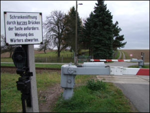 Bahnhof Neustadt Orla ferngesteuerter Bahnübergan Molbitz